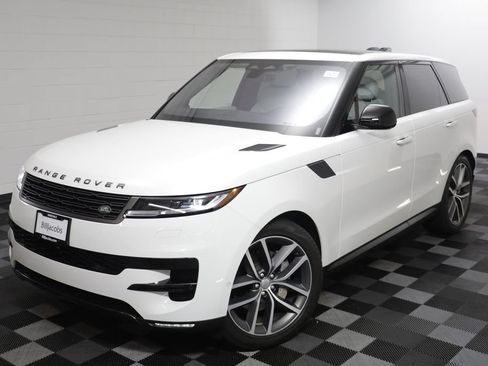 Used 2023 Land Rover Range Rover Sport SE AWD/4WD image 2