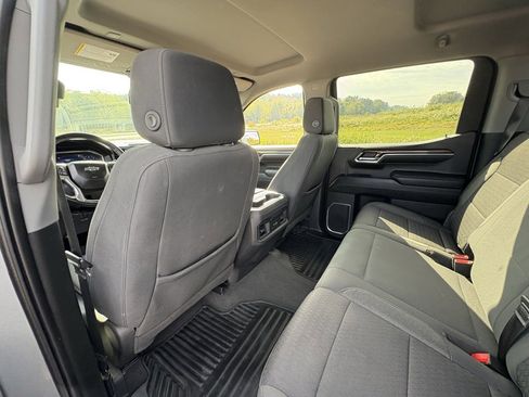 Used 2023 Chevrolet Silverado 1500 RST w/ Z71 Off-Road Package image 28