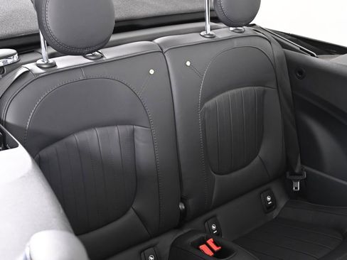 Used 2024 MINI Cooper S w/ Seaside Edition FWD image 31