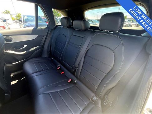 Used 2022 Mercedes-Benz GLC 300 image 34