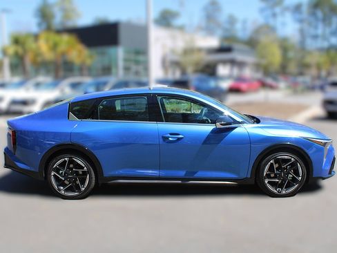 New 2026 Kia K4 GT-Line image 13