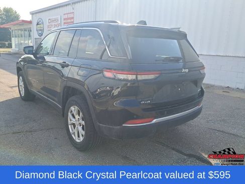 Used 2023 Jeep Grand Cherokee Limited AWD/4WD image 3