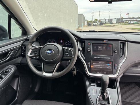 Used 2020 Subaru Outback image 8