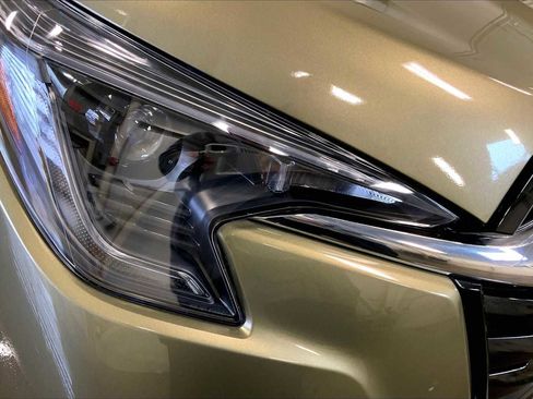 Used 2025 Subaru Ascent Touring image 28