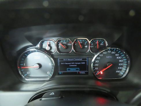 Used 2019 Chevrolet Tahoe LT image 35