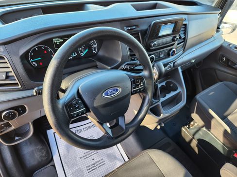 Used 2023 Ford Transit 350 XL image 8