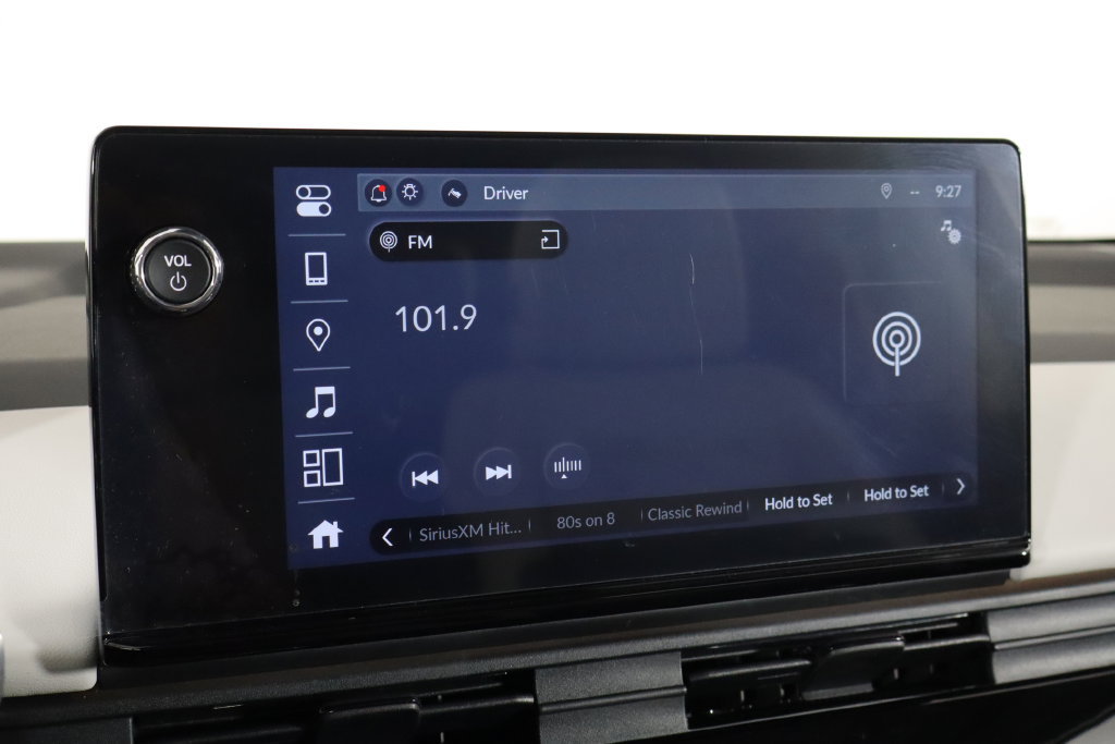 Used 2025 Honda Prologue Touring image 29