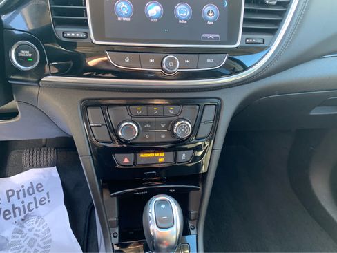 Used 2019 Buick Encore Sport Touring w/ Safety Package image 18