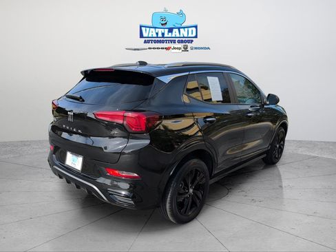 Used 2024 Buick Encore GX Sport Touring image 5