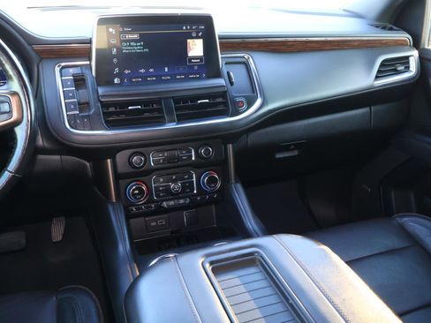 Used 2022 Chevrolet Tahoe High Country image 10