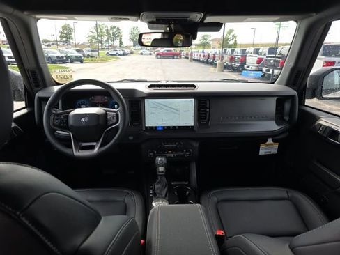 New 2025 Ford Bronco Badlands image 14