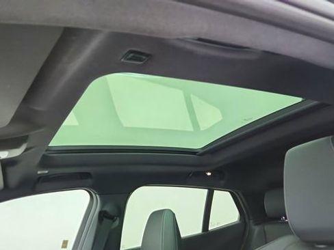 Used 2025 BMW X2 xDrive28i image 54