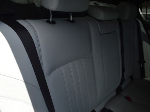 Used 2014 BMW M5 image 36