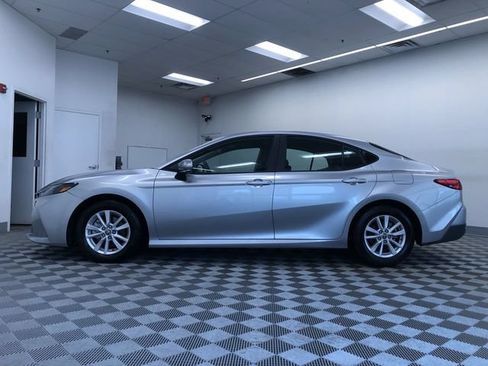 Used 2026 Toyota Camry LE FWD image 12
