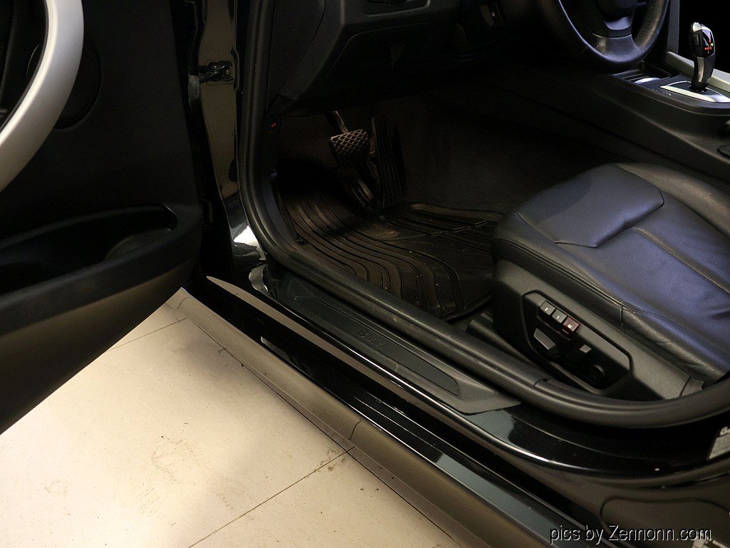 Used 2013 BMW 328i xDrive Sedan AWD/4WD image 23