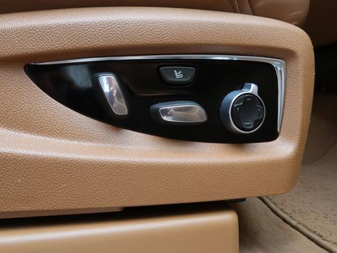 Used 2015 Cadillac Escalade ESV Platinum AWD/4WD image 15