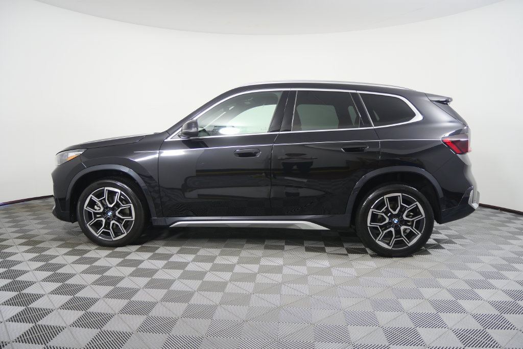Certified 2025 BMW X1 xDrive28i w/ Convenience Package AWD/4WD image 7