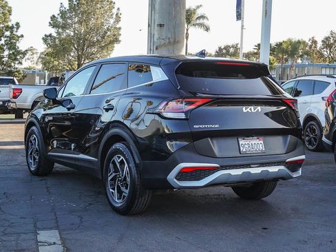 Certified 2023 Kia Sportage LX FWD image 5