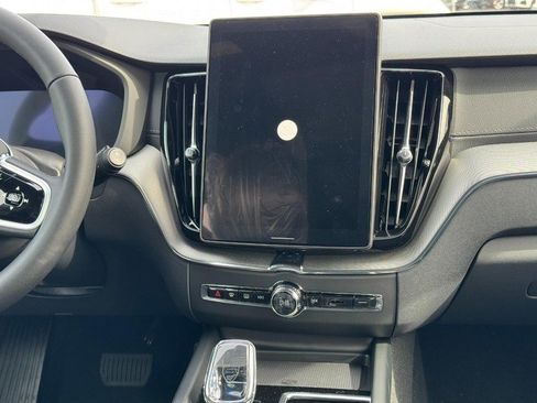 New 2026 Volvo XC60 T8 Ultra w/ Climate Package image 8