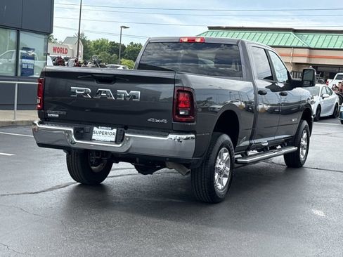 Used 2025 RAM 2500 Big Horn AWD/4WD image 3