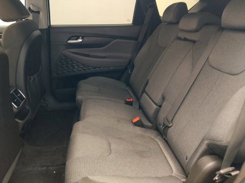 Used 2019 Hyundai Santa Fe SEL FWD image 18