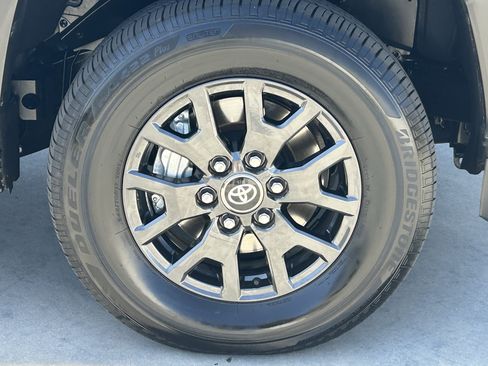 Certified 2026 Toyota 4Runner SR5 AWD/4WD image 8