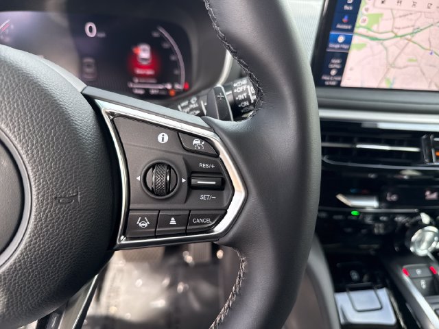 Certified 2026 Acura MDX w/ Technology Package AWD/4WD image 18