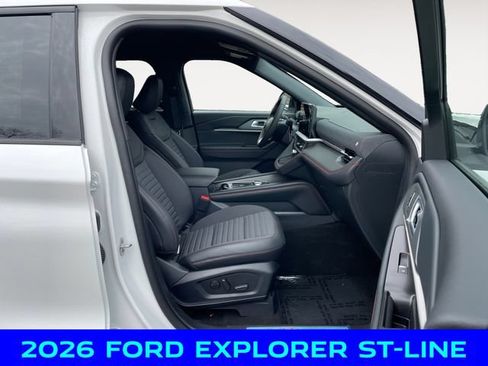 New 2026 Ford Explorer ST-Line w/ ST-Line Street Pack AWD/4WD image 15