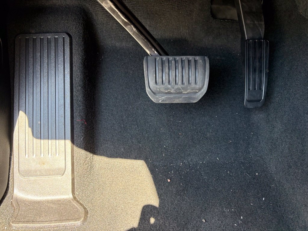 New 2026 Jeep Grand Cherokee Altitude AWD/4WD image 21