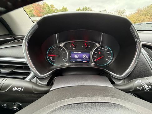 Used 2019 Chevrolet Equinox LT image 28