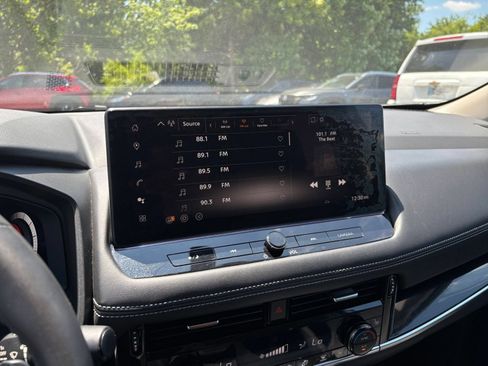 Used 2026 Nissan Rogue SL FWD image 21