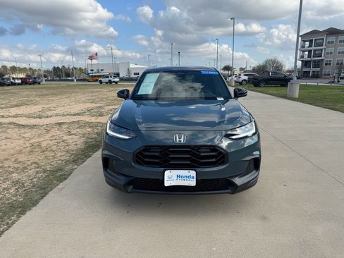 Certified 2026 Honda HR-V Sport image 3