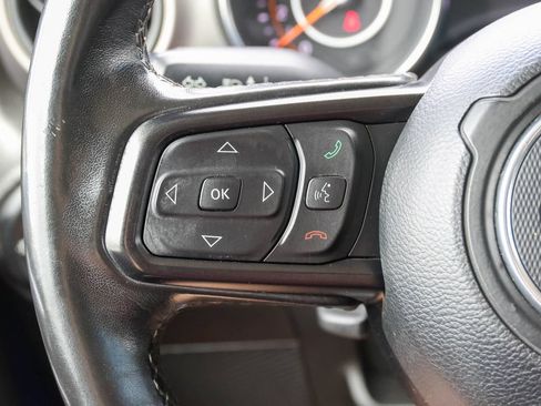 Used 2019 Jeep Wrangler Unlimited Sport S AWD/4WD image 23