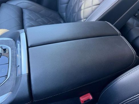 Used 2024 BMW X7 xDrive40i image 29