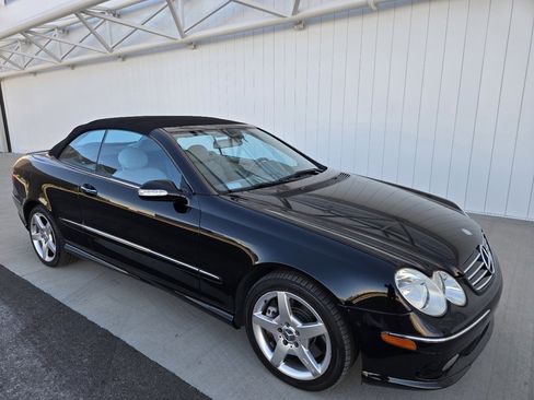 Used 2005 Mercedes-Benz CLK 500 Cabriolet image 10
