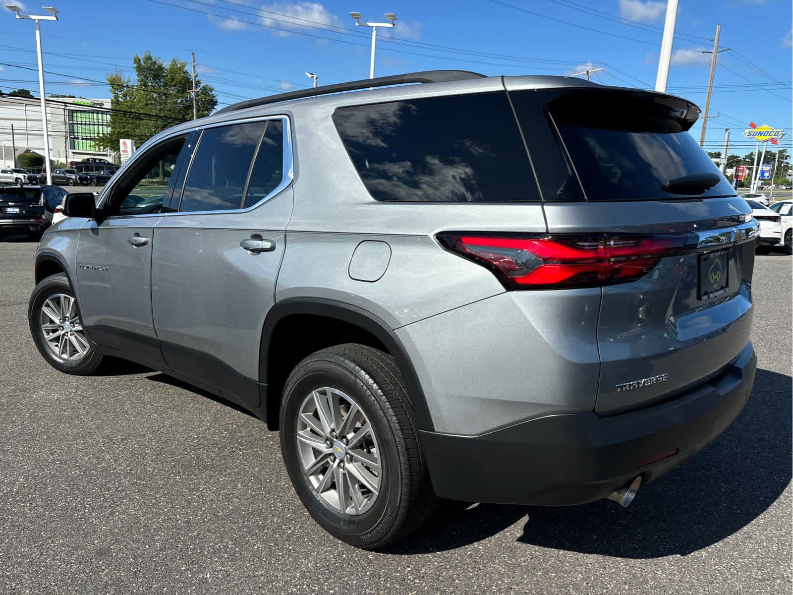 Certified 2023 Chevrolet Traverse LT FWD image 32