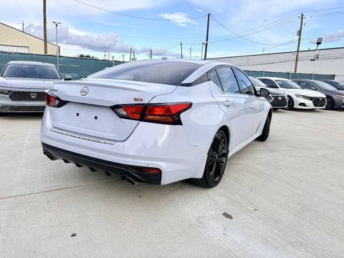 Used 2023 Nissan Altima 2.5 SR FWD image 5