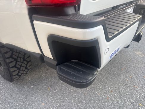 New 2026 Ford F250 Platinum w/ Tremor Off-Road Package image 20