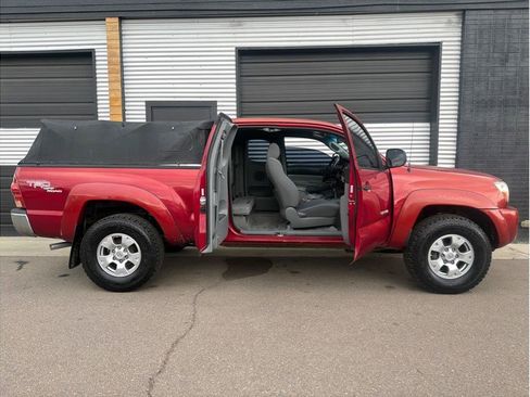 Used 2006 Toyota Tacoma 4x4 Access Cab V6 w/ TRD Off-Road Pkg #1 image 11