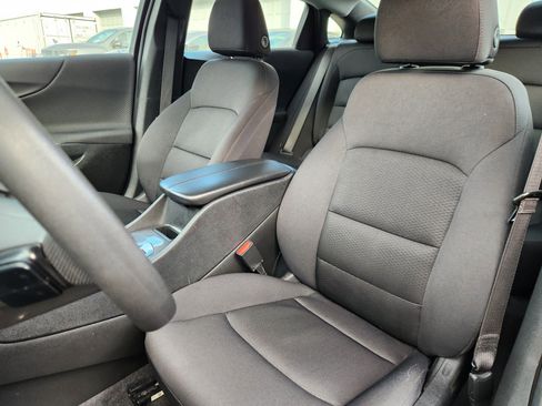 Used 2025 Chevrolet Malibu LT image 7