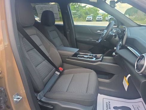New 2027 Chevrolet Equinox LT FWD image 26