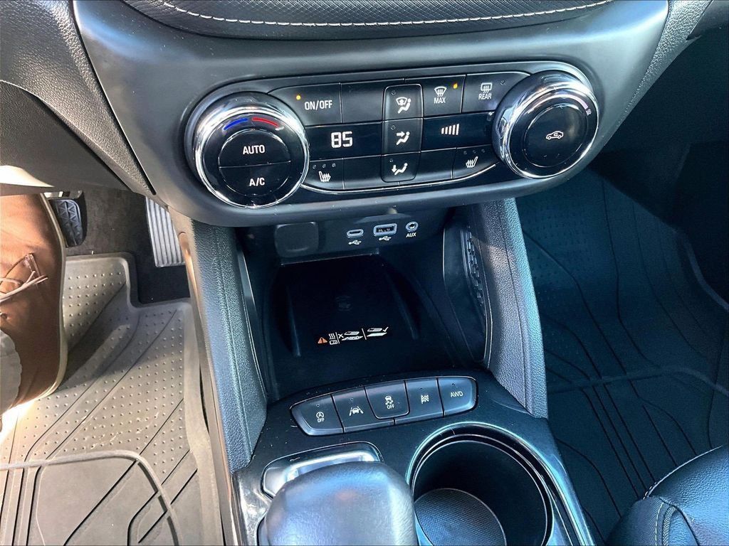 Used 2022 Chevrolet TrailBlazer ACTIV w/ Technology Package AWD/4WD image 25
