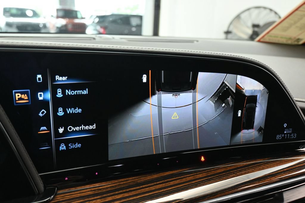 Used 2023 Cadillac Escalade Luxury RWD image 25