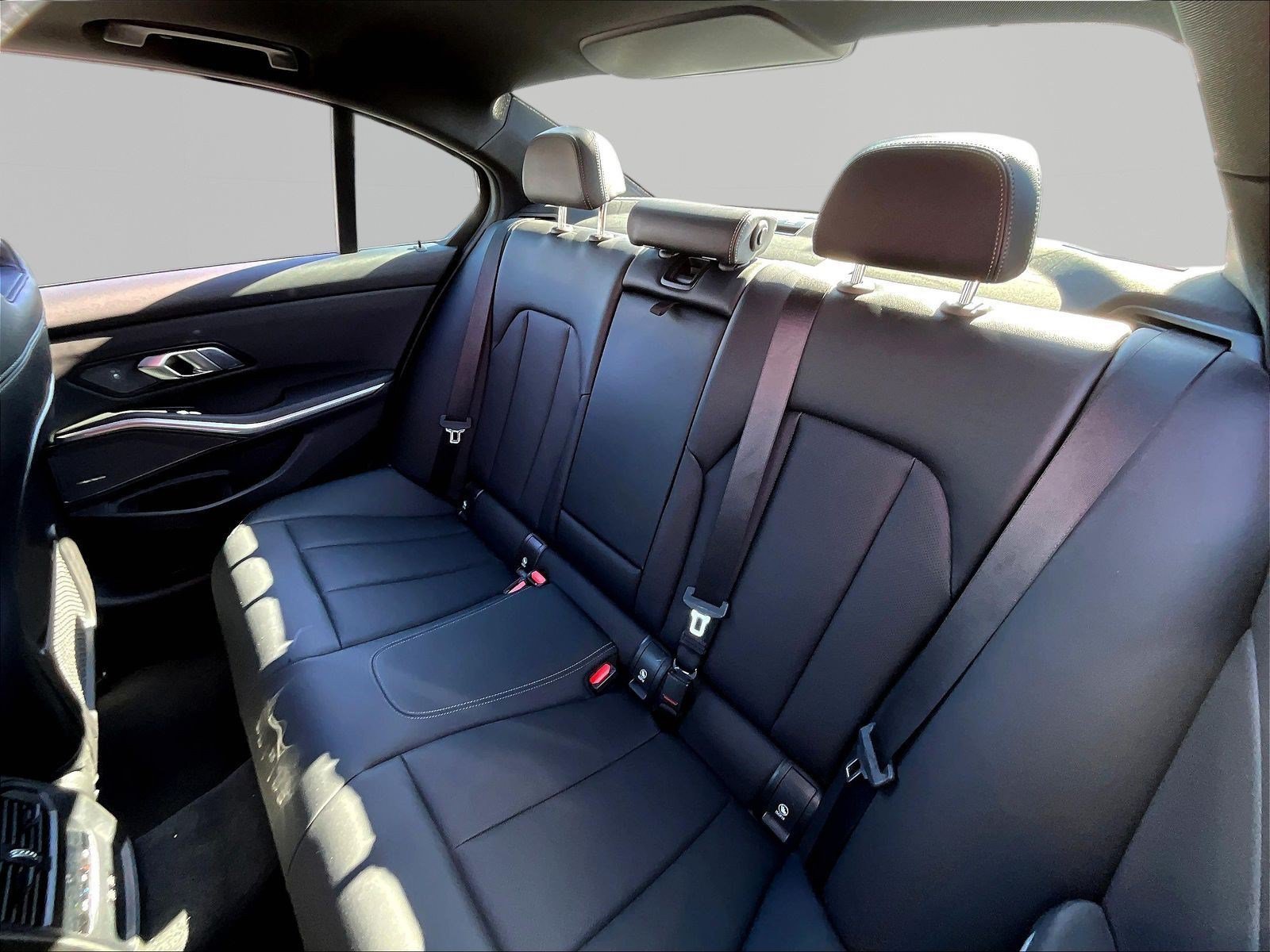 Used 2023 BMW M340i xDrive w/ Premium Package AWD/4WD image 22