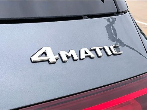 Used 2023 Mercedes-Benz GLE 450 4MATIC image 10