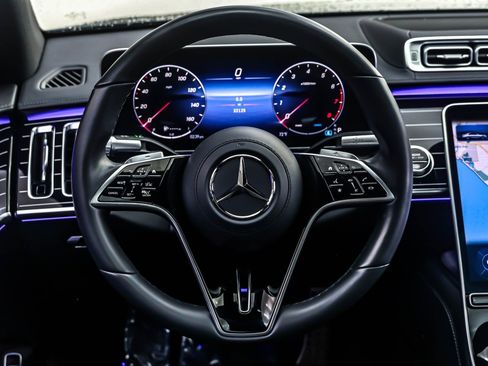 Used 2023 Mercedes-Benz S 500 4MATIC image 19