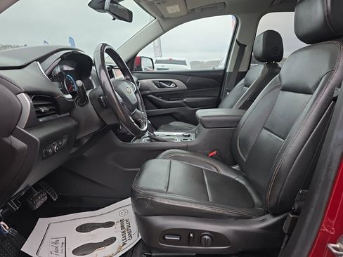 Used 2019 Chevrolet Traverse RS w/ LPO, Floor Liner Package image 12