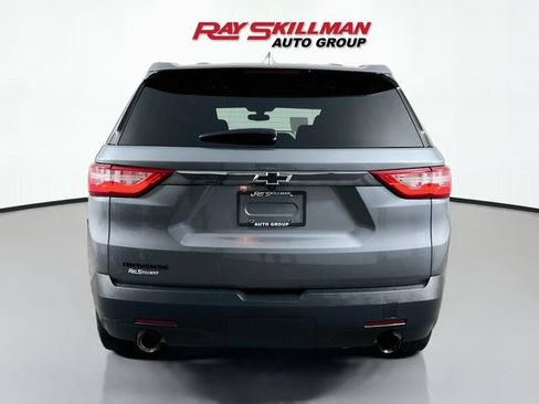 Used 2020 Chevrolet Traverse LS w/ LPO, Blackout Package FWD image 6