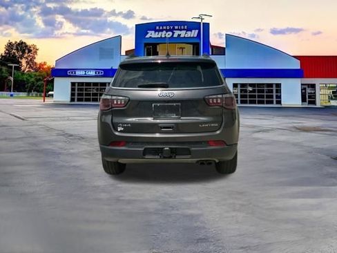 Used 2018 Jeep Compass Limited w/ Navigation Group AWD/4WD image 7