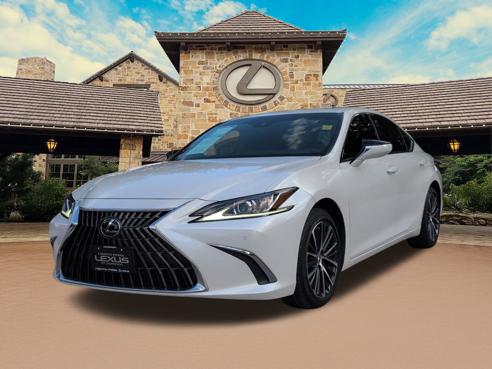 Certified 2024 Lexus ES 350 w/ Premium Package FWD image 4
